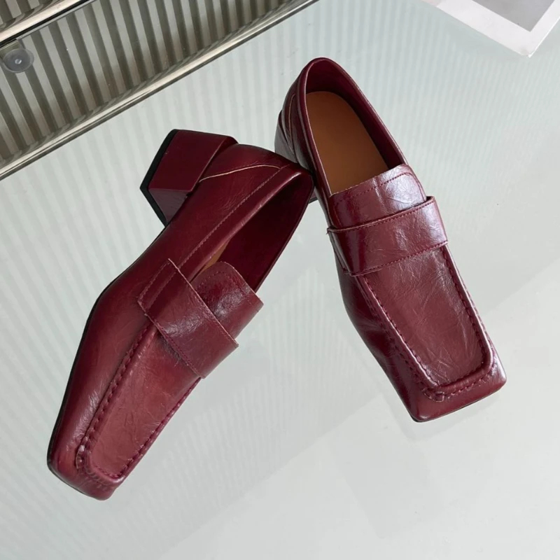 Scarpe da donna con punta quad - Leatherwork Designs recensione e prezzo