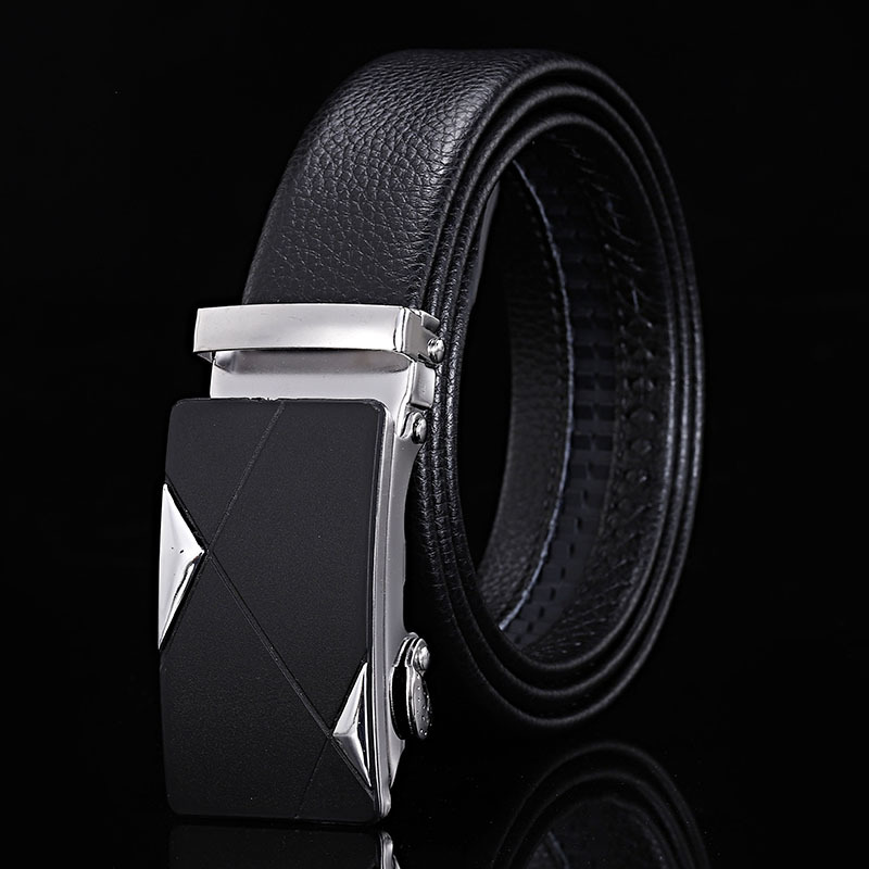 Cintura da uomo d'affari alla  - Leather Works Belt recensione e prezzo