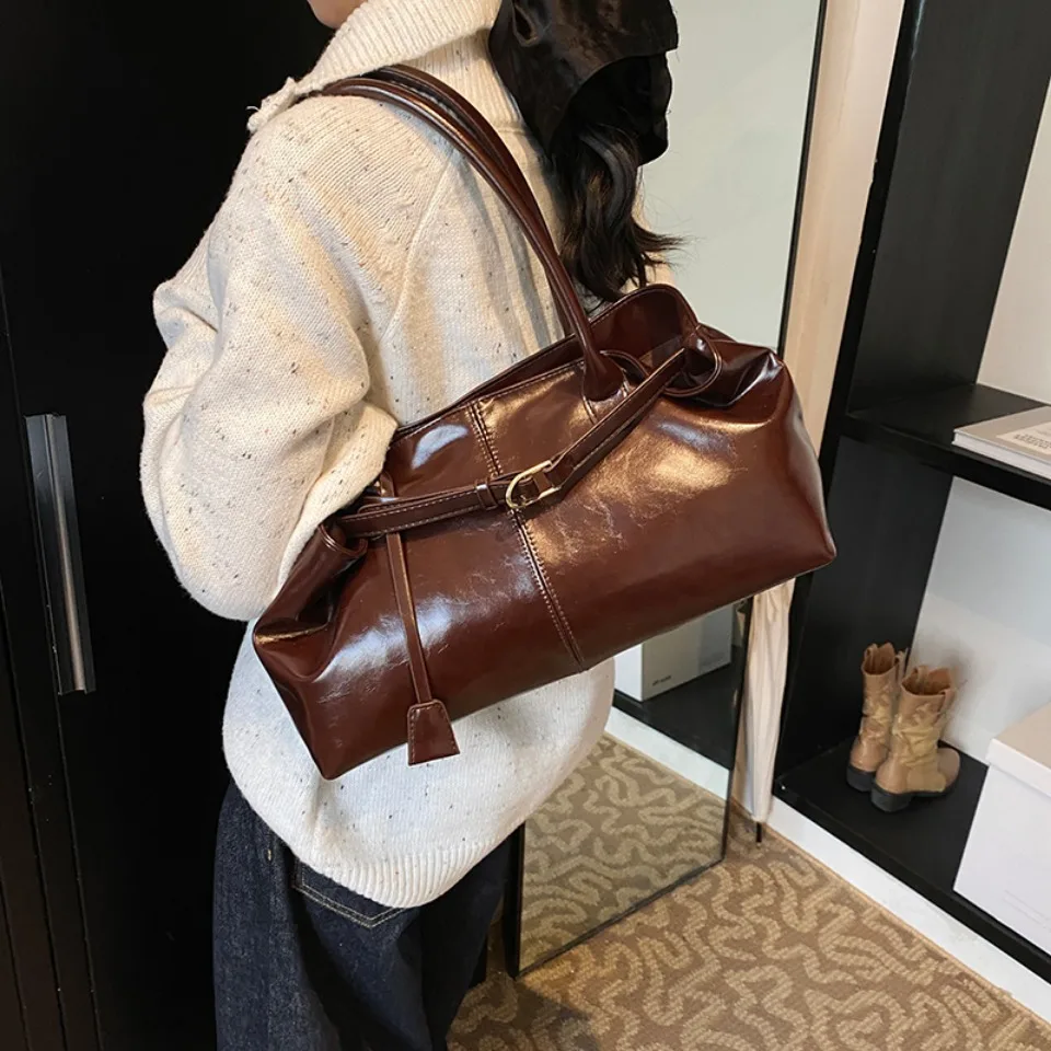Borsa a tracolla Hobo in pelle - Vintage Leatherwork recensione e prezzo